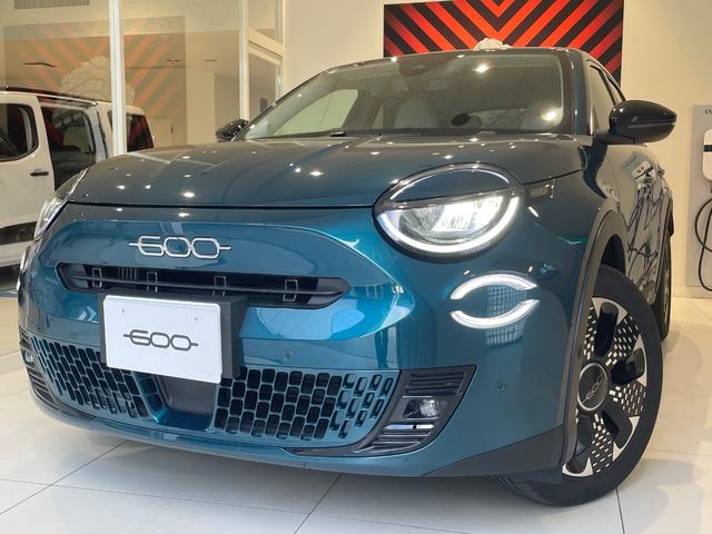 ６００ハイブリッド ラ　プリマ　ディーラー試乗使用車　認定中古車　新車保証継承　純正ナビゲーション　Ａｐｐｌｅ　Ｃａｒｐｌａｙ／Ａｎｄｒｏｉｄ　Ａｕｔｏ対応　アダプティブクルーズコントロール　シートヒーター（2枚目）