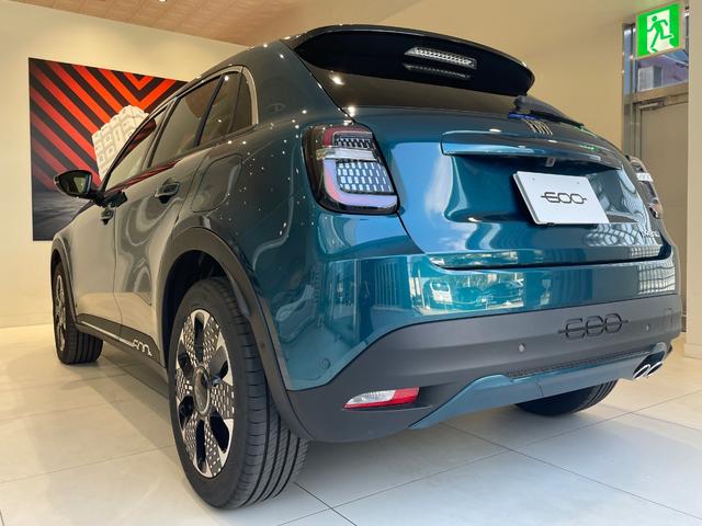 ６００ハイブリッド ラ　プリマ　ディーラー試乗使用車　認定中古車　新車保証継承　純正ナビゲーション　Ａｐｐｌｅ　Ｃａｒｐｌａｙ／Ａｎｄｒｏｉｄ　Ａｕｔｏ対応　アダプティブクルーズコントロール　シートヒーター（18枚目）