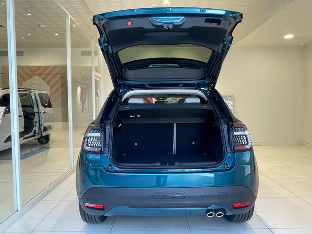 ６００ハイブリッド ラ　プリマ　ディーラー試乗使用車　認定中古車　新車保証継承　純正ナビゲーション　Ａｐｐｌｅ　Ｃａｒｐｌａｙ／Ａｎｄｒｏｉｄ　Ａｕｔｏ対応　アダプティブクルーズコントロール　シートヒーター（22枚目）