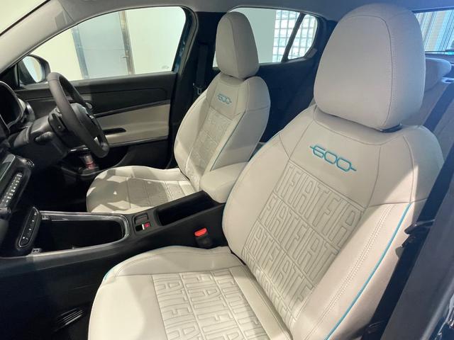 ６００ハイブリッド ラ　プリマ　ディーラー試乗使用車　認定中古車　新車保証継承　純正ナビゲーション　Ａｐｐｌｅ　Ｃａｒｐｌａｙ／Ａｎｄｒｏｉｄ　Ａｕｔｏ対応　アダプティブクルーズコントロール　シートヒーター（37枚目）