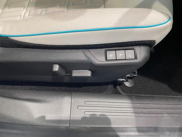 ６００ハイブリッド ラ　プリマ　ディーラー試乗使用車　認定中古車　新車保証継承　純正ナビゲーション　Ａｐｐｌｅ　Ｃａｒｐｌａｙ／Ａｎｄｒｏｉｄ　Ａｕｔｏ対応　アダプティブクルーズコントロール　シートヒーター（38枚目）