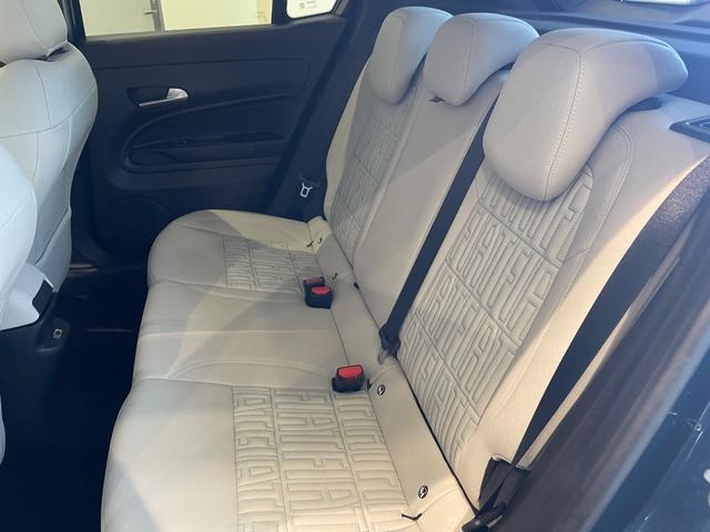 ６００ハイブリッド ラ　プリマ　ディーラー試乗使用車　認定中古車　新車保証継承　純正ナビゲーション　Ａｐｐｌｅ　Ｃａｒｐｌａｙ／Ａｎｄｒｏｉｄ　Ａｕｔｏ対応　アダプティブクルーズコントロール　シートヒーター（40枚目）