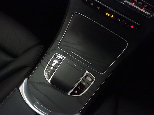 ＧＬＣ ＧＬＣ２２０　ｄ　４ＭＡＴＩＣ　スポーツラインエディション　Ｂｌｕｅｔｏｏｔｈ接続　ＥＴＣ　ＬＥＤヘッドライト　ＴＶ　アイドリングストップ　クルーズコントロール　コネクテッド機能　サイドカメラ　シートヒーター　トランクスルー　ナビ　バックモニター　パワーシート（13枚目）