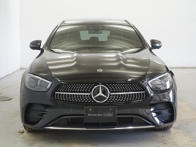 Eクラスステーションワゴン E300 ステーションワゴン スポーツ エクスクルーシブパッケージ Bluetooth接続 ETC LEDヘッドライト TV アイドリングストップ クルーズコントロール コネクテッド機能 サイドカメラ サンルーフ・ガラスルーフ(2枚目)