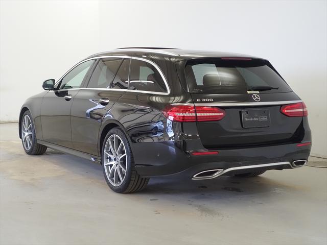 Eクラスステーションワゴン E300 ステーションワゴン スポーツ エクスクルーシブパッケージ Bluetooth接続 ETC LEDヘッドライト TV アイドリングストップ クルーズコントロール コネクテッド機能 サイドカメラ サンルーフ・ガラスルーフ(4枚目)