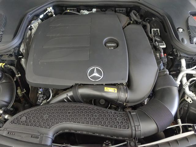 Eクラスステーションワゴン E300 ステーションワゴン スポーツ エクスクルーシブパッケージ Bluetooth接続 ETC LEDヘッドライト TV アイドリングストップ クルーズコントロール コネクテッド機能 サイドカメラ サンルーフ・ガラスルーフ(9枚目)