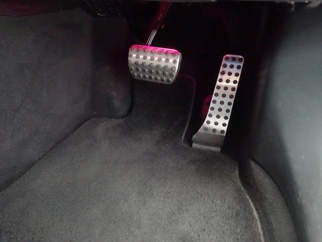 Eクラスステーションワゴン E300 ステーションワゴン スポーツ エクスクルーシブパッケージ Bluetooth接続 ETC LEDヘッドライト TV アイドリングストップ クルーズコントロール コネクテッド機能 サイドカメラ サンルーフ・ガラスルーフ(28枚目)