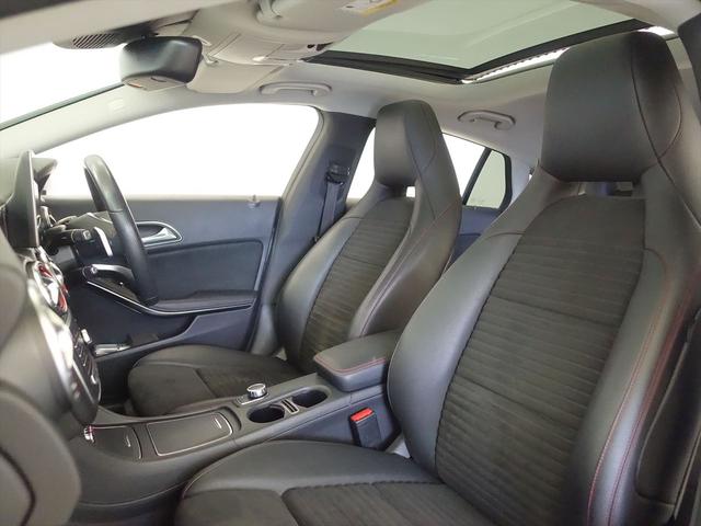 ＣＬＡクラス シューティングブレーク ＣＬＡ１８０　シューティングブレーク　ＡＭＧスタイル　ＡＭＧプレミアムパッケージ　レーダーセーフティパッケージ　Ｂｌｕｅｔｏｏｔｈ接続　ＣＤ　ＤＶＤ再生　ＥＴＣ　ＬＥＤヘッドライト　ＴＶ　アイドリングストップ　クルーズコントロール（18枚目）