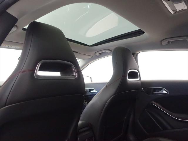 ＣＬＡクラス シューティングブレーク ＣＬＡ１８０　シューティングブレーク　ＡＭＧスタイル　ＡＭＧプレミアムパッケージ　レーダーセーフティパッケージ　Ｂｌｕｅｔｏｏｔｈ接続　ＣＤ　ＤＶＤ再生　ＥＴＣ　ＬＥＤヘッドライト　ＴＶ　アイドリングストップ　クルーズコントロール（21枚目）