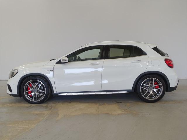 GLAクラス GLA45 4MATIC AMGアドバンスドパッケージ Bluetooth接続 CD DVD再生 ETC LEDヘッドライト TV アイドリングストップ クルーズコントロール サンルーフ・ガラスルーフ シートヒーター(5枚目)