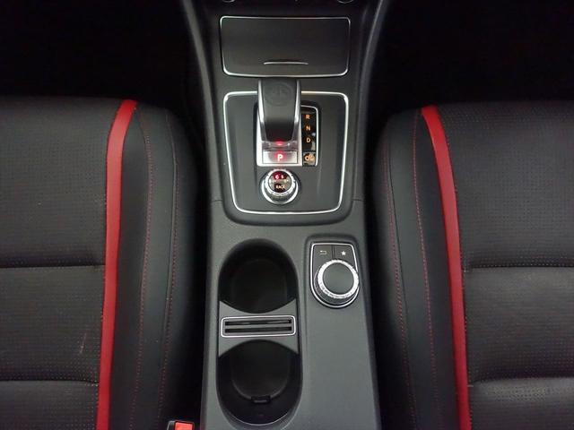 GLAクラス GLA45 4MATIC AMGアドバンスドパッケージ Bluetooth接続 CD DVD再生 ETC LEDヘッドライト TV アイドリングストップ クルーズコントロール サンルーフ・ガラスルーフ シートヒーター(17枚目)