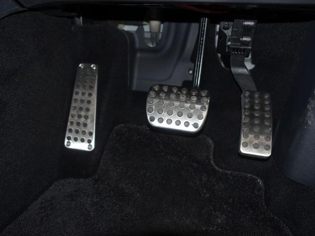 GLAクラス GLA45 4MATIC AMGアドバンスドパッケージ Bluetooth接続 CD DVD再生 ETC LEDヘッドライト TV アイドリングストップ クルーズコントロール サンルーフ・ガラスルーフ シートヒーター(29枚目)