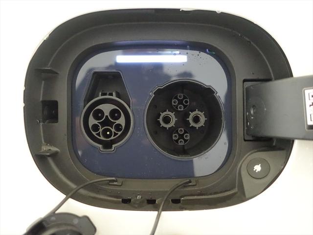 ＥＱＳ ＥＱＳ４５０＋　リアコンフォートパッケージ　ＭＢＵＸリアエンターテインメントシステムパッケージ　Ｂｌｕｅｔｏｏｔｈ接続　ＥＴＣ　ＬＥＤヘッドライト　ＴＶ　アイドリングストップ　クルーズコントロール　コネクテッド機能（32枚目）