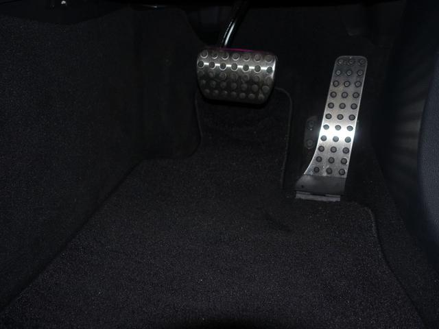 ＧＬＣ ＧＬＣ２２０　ｄ　４ＭＡＴＩＣ　クーペ　ＡＭＧラインパッケージ　ＡＭＧレザーエクスクルーシブパッケージ　Ｂｌｕｅｔｏｏｔｈ接続　ＥＴＣ　ＬＥＤヘッドライト　ＴＶ　アイドリングストップ　クルーズコントロール　コネクテッド機能　サイドカメラ（28枚目）