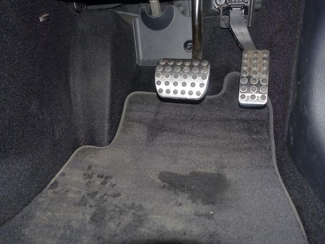 Aクラスセダン A250 4MATIC セダン AMGライン AMGレザーエクスクルーシブパッケージ レーダーセーフティパッケージ アドバンスドパッケージ ナビゲーションパッケージ AMGライン Bluetooth接続 ETC LEDヘッドライト TV(27枚目)