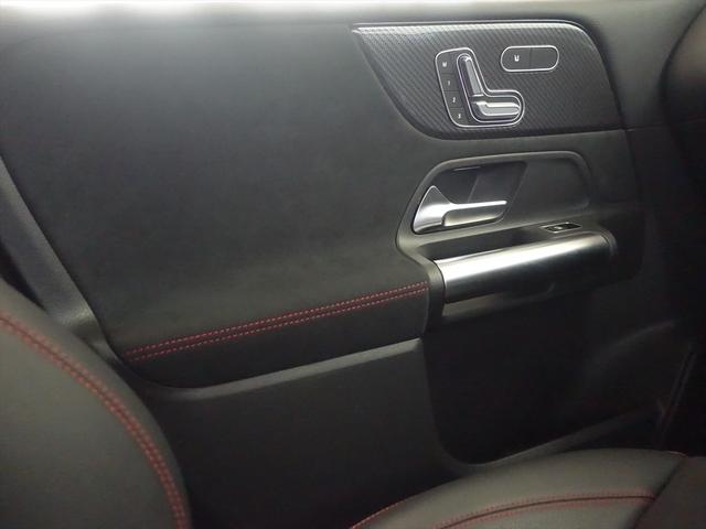 Ｂクラス Ｂ１８０　ＡＭＧライン　レーダーセーフティパッケージ　ナビゲーションパッケージ　Ｂｌｕｅｔｏｏｔｈ接続　ＥＴＣ　ＬＥＤヘッドライト　ＴＶ　アイドリングストップ　クルーズコントロール　コネクテッド機能　シートヒーター（11枚目）