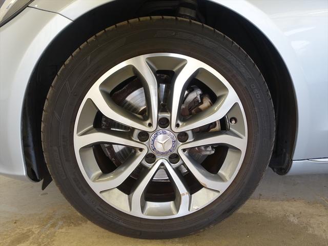 Ｃクラス Ｃ２００　アバンギャルド　ベーシックパッケージ　プレミアムパッケージ　Ｂｌｕｅｔｏｏｔｈ接続　ＣＤ　ＤＶＤ再生　ＥＴＣ　ＬＥＤヘッドライト　ＴＶ　アイドリングストップ　クルーズコントロール　シートヒーター　トランクスルー　ナビ（30枚目）