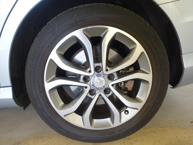 Ｃクラス Ｃ２００　アバンギャルド　ベーシックパッケージ　プレミアムパッケージ　Ｂｌｕｅｔｏｏｔｈ接続　ＣＤ　ＤＶＤ再生　ＥＴＣ　ＬＥＤヘッドライト　ＴＶ　アイドリングストップ　クルーズコントロール　シートヒーター　トランクスルー　ナビ（31枚目）