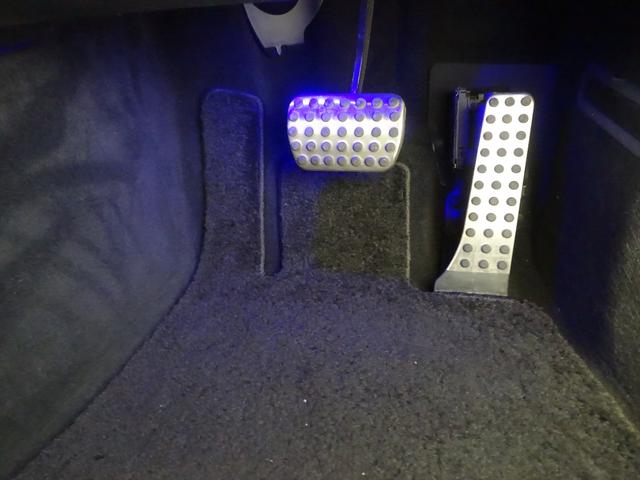 Sクラス S560 e ロング AMGライン プラス Bluetooth接続 ETC LEDヘッドライト TV アイドリングストップ クルーズコントロール コネクテッド機能 サイドカメラ サンルーフ・ガラスルーフ シートエアコン シートヒーター ナビ(29枚目)