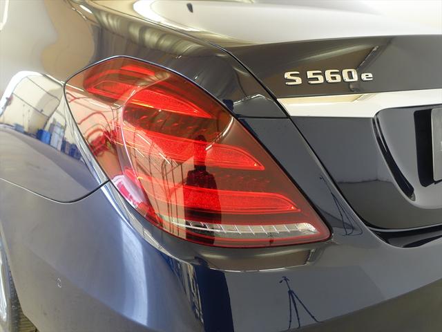 Sクラス S560 e ロング AMGライン プラス Bluetooth接続 ETC LEDヘッドライト TV アイドリングストップ クルーズコントロール コネクテッド機能 サイドカメラ サンルーフ・ガラスルーフ シートエアコン シートヒーター ナビ(31枚目)