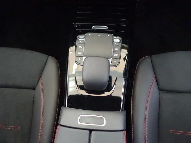 Aクラス A180 スタイル AMGライン ナビゲーションパッケージ Bluetooth接続 ETC LEDヘッドライト TV アイドリングストップ クルーズコントロール コネクテッド機能 シートヒーター トランクスルー ナビ バックモニター(16枚目)