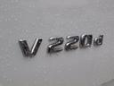 Ｖ２２０　ｄ　エクスクルーシブ　ロング　プラチナスイート　Ｂｌｕｅｔｏｏｔｈ接続　ＥＴＣ　ＬＥＤヘッドライト　ＴＶ　アイドリングストップ　クルーズコントロール　コネクテッド機能　サイドカメラ　サンルーフ・ガラスルーフ　シートエアコン　シートヒーター（39枚目）