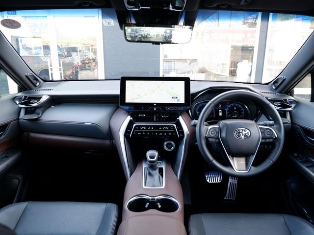 ハリアー Ｚ　レザーパッケージ　モデリスタカスタム　１オーナー　ＴＳＳ　全方位モニター　ＪＢＬサウンド　純正１２．３インチナビ　ＥＴＣ２．０　デジタルインナーミラー　シートエアコン　ステアリングヒーター　パワーバックドア（3枚目）