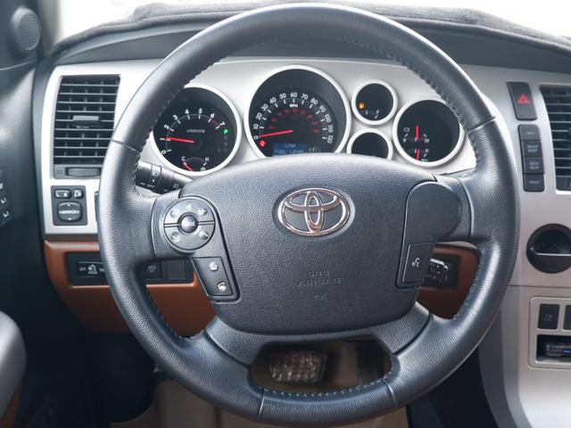 タンドラ クルーマックス リミテッド V8 新車並行 2WD BWオーバーフェンダー LINE-X荷台 ハードトノカバー 新品ヘッドライト CORSA2本出しマフラー チルト&スライドサンルーフ レッドロックレザー内装 シートヒーター(12枚目)