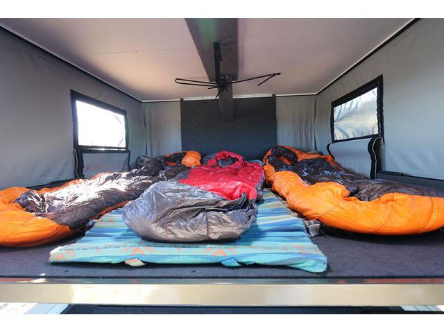 ハイラックス Ｚ　ＦＴポーター１２５　元デモカー販売　オーバーランドスタイル　８ナンバーキャンピング登録　荷台ＬＩＮＥ－Ｘ　ＬＥＤライトバーソーラー有り電源システム　ＯＭＥ　ＢＰ－５１ショック　オプカン　各カメラ（15枚目）