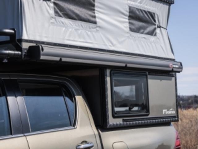 ハイラックス Ｚ　ＦＴポーター１２５　元デモカー販売　オーバーランドスタイル　８ナンバーキャンピング登録　荷台ＬＩＮＥ－Ｘ　ＬＥＤライトバーソーラー有り電源システム　ＯＭＥ　ＢＰ－５１ショック　オプカン　各カメラ（23枚目）