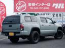 タコマ TRD PRO 新車並行 4WD ワンオーナー TSS-P 限定カラー・ルナロック スマートキー プッシュスタート サンルーフ SUNGTopシェル 純正OPプレデターサイドステップ 専用シート 専用マフラー 中古車画像_4