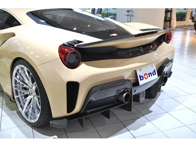 ４８８ピスタ ベースグレード　ＲＯＢＥＲＵＴＡリフタ　Ｂｒｉｌｌｉａｎｔマフラ　ＡＬ１３ＡＷ２１インチ２２インチ　ＮＯＶＩＴＥＣカーボンパーツ　Ｃａｐｒｉｓｔｏカーボンドアミラー　ｉｎｏｚｅｔｅｋフルラッピング　アップルカープレイ（20枚目）