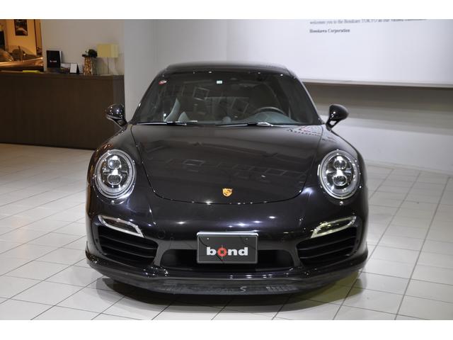 ９１１ターボＳ　カーボンインテリア　カーボンドアシルガード　カーボンＰＤＫセレクトレバー　ガラスサンルーフ　ツートンレザーインテリア　ベンチレーション(2枚目)