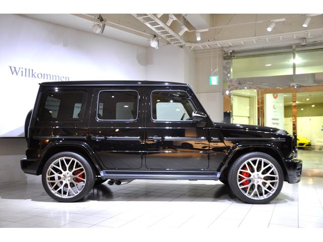 Ｇクラス Ｇ６３　ＢＲＡＢＵＳ　２３インチＡＷ　ＢＲＡＢＵＳマフラー　ＢＲＡＢＵＳフロントスポイラー　ブラックアウト　ダウンサス（4枚目）