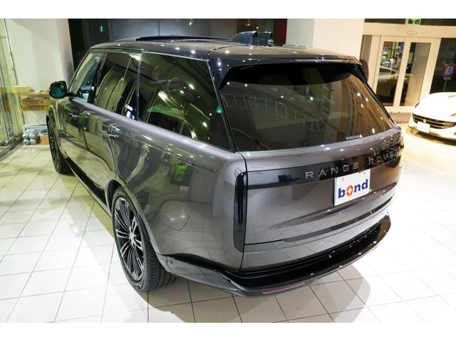 レンジローバー ローンチエディション 特別限定15台 23インチアロイホイール パーフォレイテッドセミアニリンレザー 24ウェイ電動フロントシート シートクーラー ホットストーンマッサージ リアエグゼクティブクラスコンフォートプラスシート(11枚目)