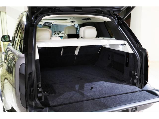 レンジローバー ローンチエディション 特別限定15台 23インチアロイホイール パーフォレイテッドセミアニリンレザー 24ウェイ電動フロントシート シートクーラー ホットストーンマッサージ リアエグゼクティブクラスコンフォートプラスシート(13枚目)