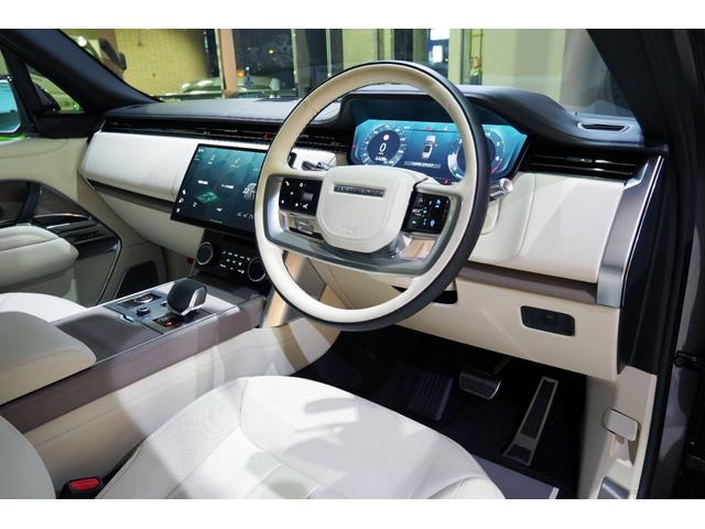 レンジローバー ローンチエディション 特別限定15台 23インチアロイホイール パーフォレイテッドセミアニリンレザー 24ウェイ電動フロントシート シートクーラー ホットストーンマッサージ リアエグゼクティブクラスコンフォートプラスシート(24枚目)