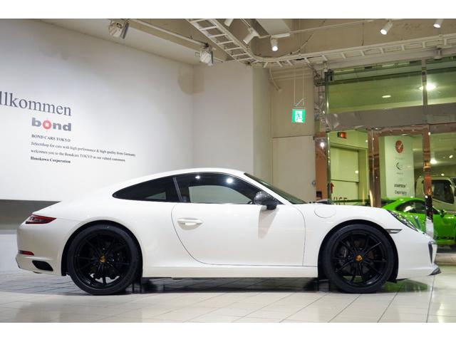 ９１１ ９１１カレラＴ　マトリクスＬＥＤヘッドライト（ＰＤＬＳ＋）　カレラＴインテリアＰＫＧレッドステッチ　レーンチェンジアシスト　ティンテッドテールレンズ　パワステプラス　スポーツエグゾースト　２０インチカレラＳホイール（6枚目）