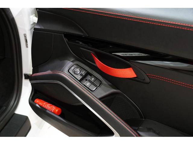 ９１１ ９１１カレラＴ　マトリクスＬＥＤヘッドライト（ＰＤＬＳ＋）　カレラＴインテリアＰＫＧレッドステッチ　レーンチェンジアシスト　ティンテッドテールレンズ　パワステプラス　スポーツエグゾースト　２０インチカレラＳホイール（23枚目）
