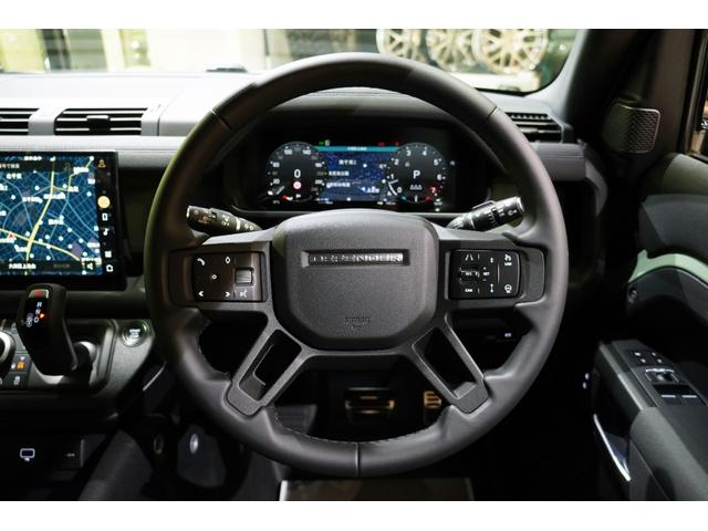 ディフェンダー 90X-ダイナミックHSE P300 75th Limited Edition(限定75台) ファブリックルーフ(格納式) 14way電動シート(ヒーター&クーラー付き) コールドクライメートパック 急速クーラーボックス(29枚目)