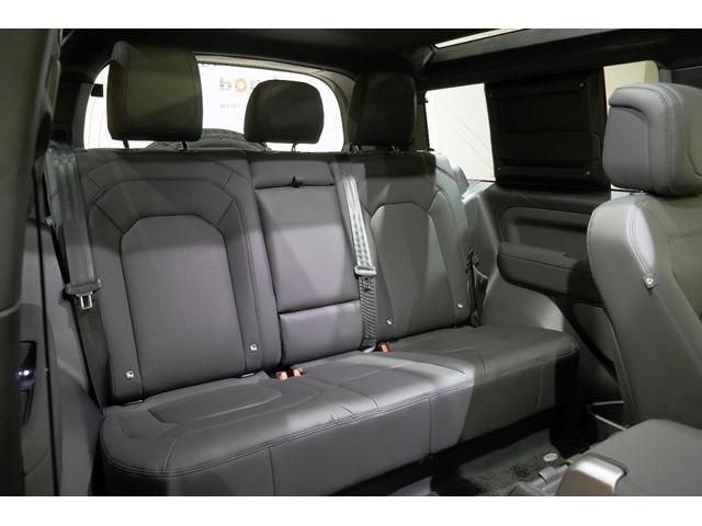 ディフェンダー 90X-ダイナミックHSE P300 75th Limited Edition(限定75台) ファブリックルーフ(格納式) 14way電動シート(ヒーター&クーラー付き) コールドクライメートパック 急速クーラーボックス(38枚目)