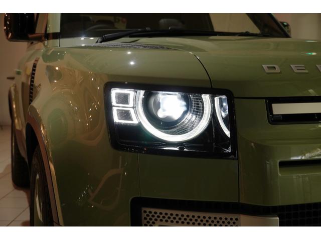 ディフェンダー 90X-ダイナミックHSE P300 75th Limited Edition(限定75台) ファブリックルーフ(格納式) 14way電動シート(ヒーター&クーラー付き) コールドクライメートパック 急速クーラーボックス(52枚目)