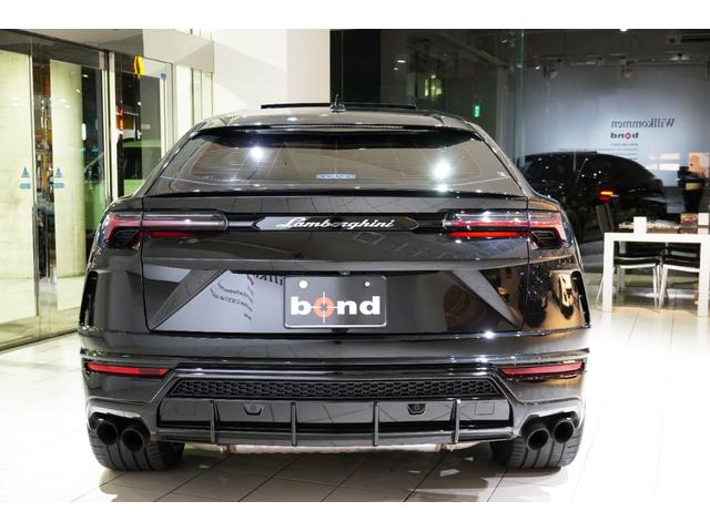 ウルス ベースグレード　パノラマサンルーフ　Ｔａｉｇｅｔｅ２３インチＡＷ　Ｂａｎｇ＆Ｏｌｕｆｓｅｎサウンドシステム　Ｑ－Ｃｉｔｕｒａレザーシート　　ベンチレーションシート（3枚目）