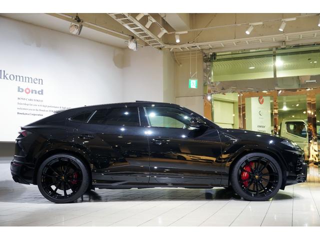 ウルス ベースグレード　パノラマサンルーフ　Ｔａｉｇｅｔｅ２３インチＡＷ　Ｂａｎｇ＆Ｏｌｕｆｓｅｎサウンドシステム　Ｑ－Ｃｉｔｕｒａレザーシート　　ベンチレーションシート（6枚目）