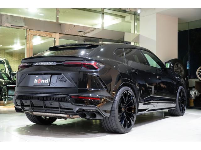 ウルス ベースグレード　パノラマサンルーフ　Ｔａｉｇｅｔｅ２３インチＡＷ　Ｂａｎｇ＆Ｏｌｕｆｓｅｎサウンドシステム　Ｑ－Ｃｉｔｕｒａレザーシート　　ベンチレーションシート（10枚目）