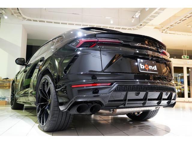 ウルス ベースグレード　パノラマサンルーフ　Ｔａｉｇｅｔｅ２３インチＡＷ　Ｂａｎｇ＆Ｏｌｕｆｓｅｎサウンドシステム　Ｑ－Ｃｉｔｕｒａレザーシート　　ベンチレーションシート（12枚目）