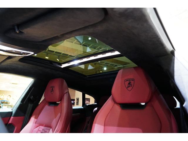 ウルス ベースグレード　パノラマサンルーフ　Ｔａｉｇｅｔｅ２３インチＡＷ　Ｂａｎｇ＆Ｏｌｕｆｓｅｎサウンドシステム　Ｑ－Ｃｉｔｕｒａレザーシート　　ベンチレーションシート（34枚目）