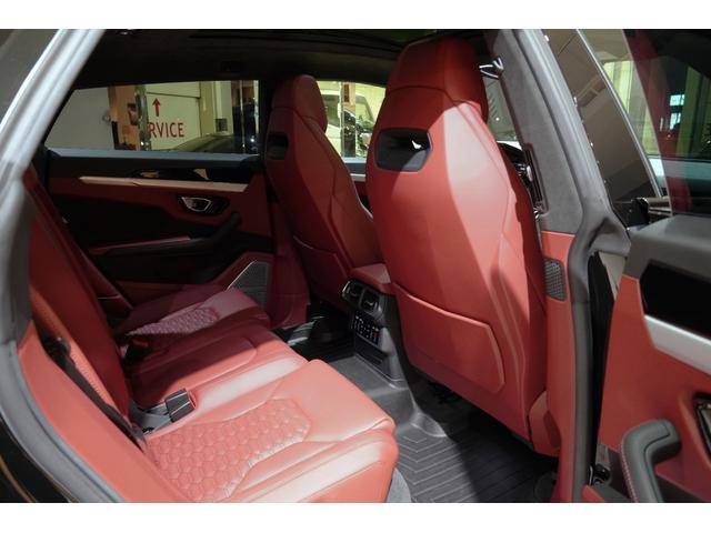 ウルス ベースグレード　パノラマサンルーフ　Ｔａｉｇｅｔｅ２３インチＡＷ　Ｂａｎｇ＆Ｏｌｕｆｓｅｎサウンドシステム　Ｑ－Ｃｉｔｕｒａレザーシート　　ベンチレーションシート（38枚目）