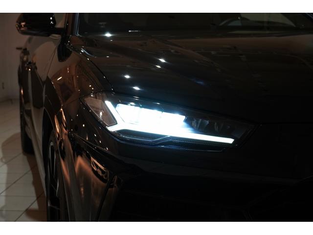 ウルス ベースグレード　パノラマサンルーフ　Ｔａｉｇｅｔｅ２３インチＡＷ　Ｂａｎｇ＆Ｏｌｕｆｓｅｎサウンドシステム　Ｑ－Ｃｉｔｕｒａレザーシート　　ベンチレーションシート（51枚目）