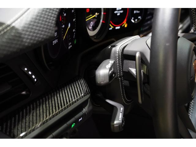 911 911GT3ツーリングパッケージ 左ハンドル マトリクスLEDヘッドライト レザーインテリア カーボンインテリア クロノパッケージ 16way電動シート 軽量カーボンルーフ カーボンドアミラーカバー フロントアクスルリフター BOSE(35枚目)